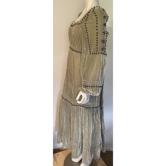 Double D Ranch Velvet Blessing Dress NWT XL Conchos Studs Greystone Sage Green - Picture 5 of 15
